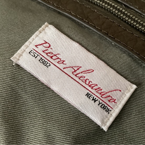 Pietro Allesandro leather crossbody or shoulder bag - Picture 7 of 8